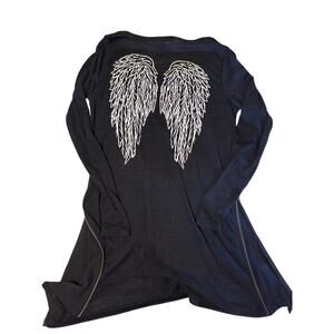Hot topic, small tunic with angel wings